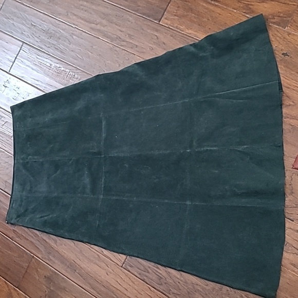 Montanaco dark green leather maxi skirt with side zipper size Large - Picture 2 of 9